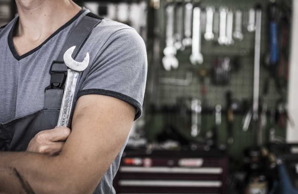 Bus Service Mechanic